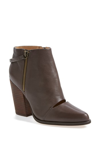 SHADOW BROWN