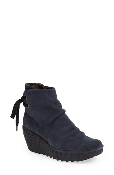 BLUE SUEDE